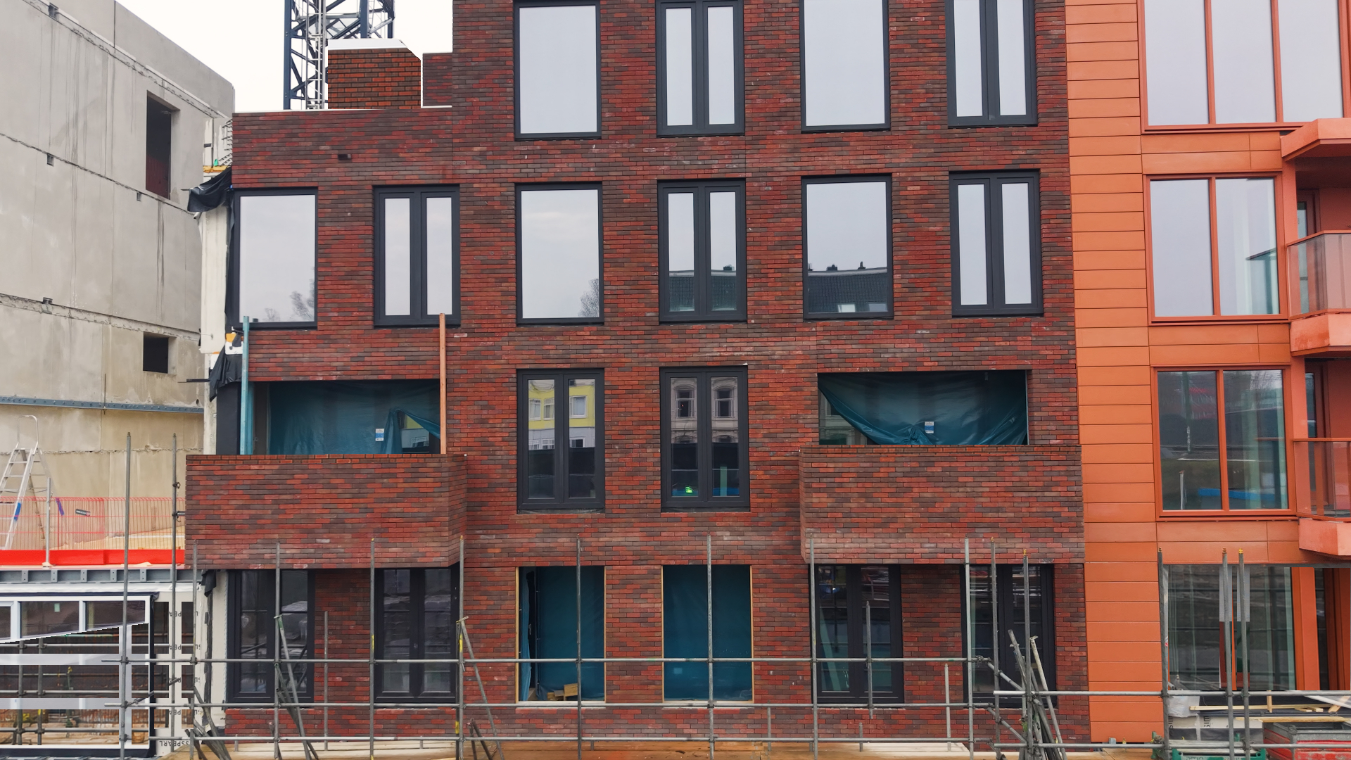 Oosterlingen Amsterdam, vooraanzicht baksteen gevel