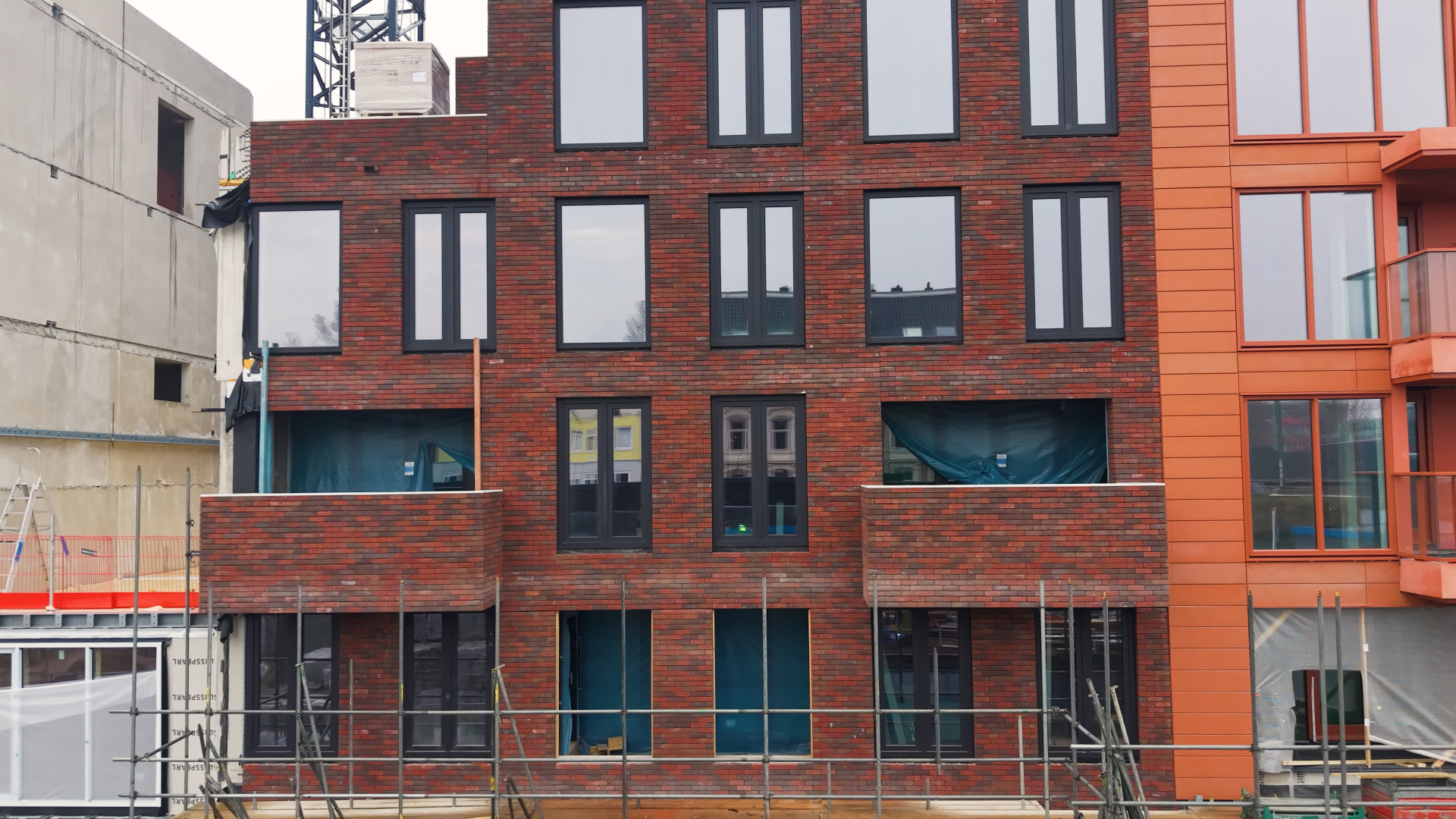 Oosterlingen Amsterdam, vooraanzicht baksteen gevel